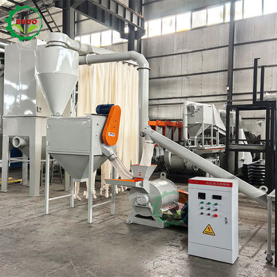 200kg/H Wood Powder Machine Comprehensive 3000rpm