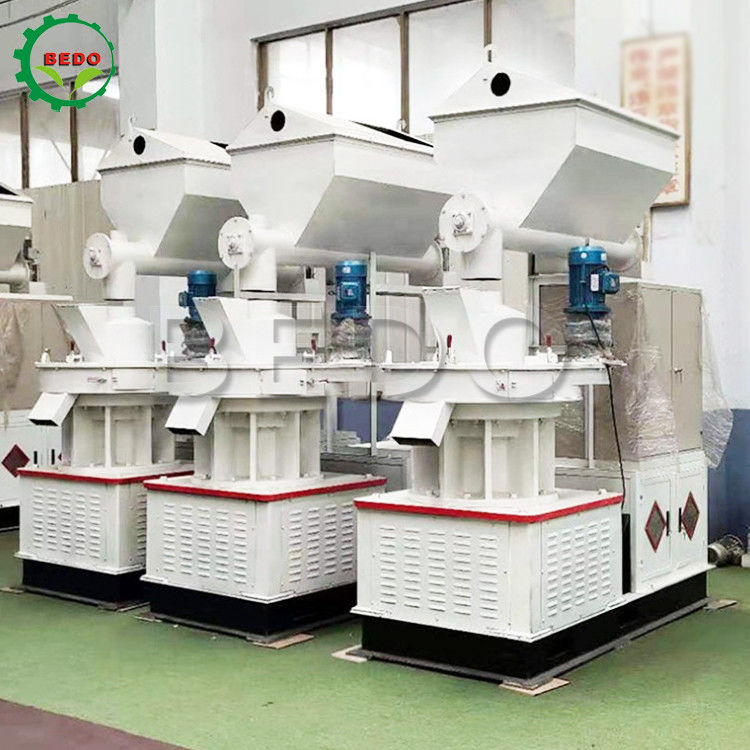1-2T Ring Die Wood Sawdust Biomass Pellet Making Machine With CE