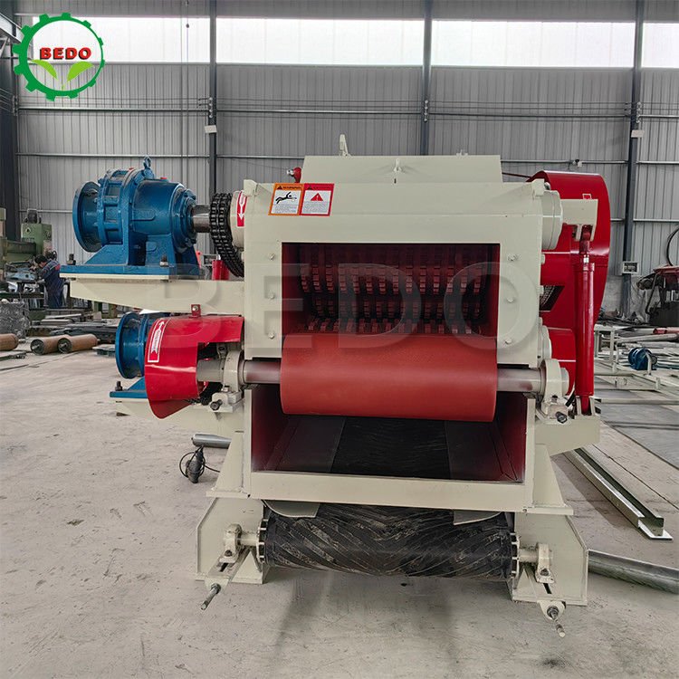 3250x2150x1900mm Wood Chipper Shredder Machine Berbagai Warna Peralatan Kehutanan Tugas Berat