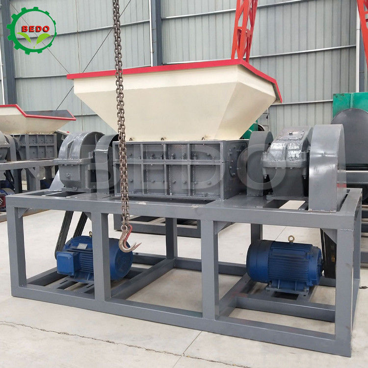 Twin Shaft Pallets Tyres Paint Bucket Shredder With Alloy Steel Blade