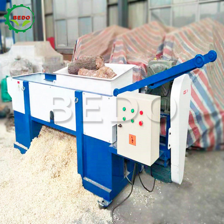 Mesin Pembuangan Kayu Otomatis 7.5kw 3600r/Min Peralatan Produksi Kapasitas Besar
