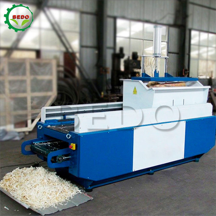 7.5kw Carbon Steel Wood Sphages Machine 3600rpm Alloy Steel Blade 300kg/h Unit Produksi