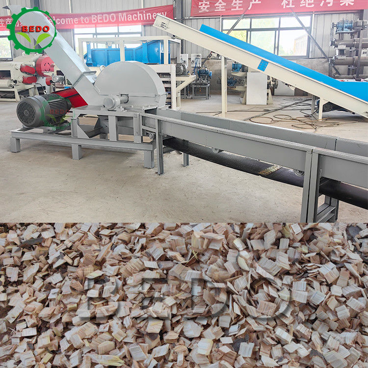 37KW Mesin Pemotong Kayu Kehutanan Pengangkut Umpan 25-35mm Chips Drum Type Shredder