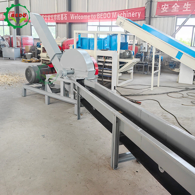 37kw Self-feeding Wood Chipping Machine 3-5t/h Kapasitas Drum Type Branch Shredder