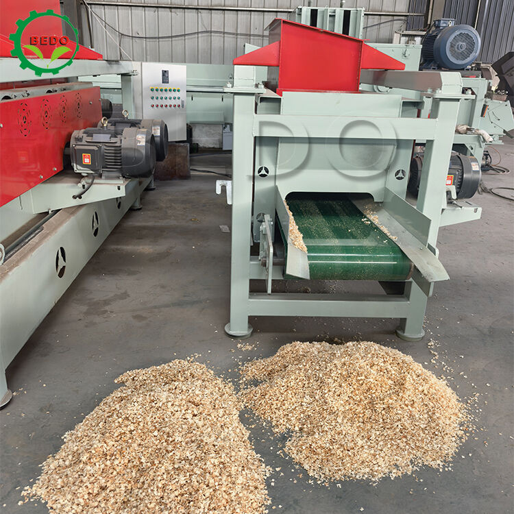 Mesin Pembuangan Kayu 200 pcs Bilah 4kw Conveyor 500x1000mm Ukuran Penganan Peralatan Pengolahan