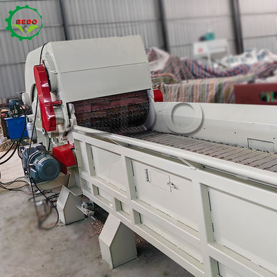 Mesin listrik mesin penghancur kayu 1000MM lebar feeder akhir kayu chip ukuran 25-35MM untuk kayu