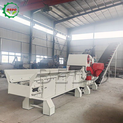 2pcs Blade Wood Chipper Machine dengan Daya Motor Hidraulik dan Smooth Feed Conveyor