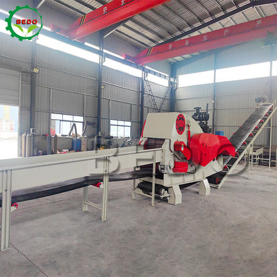 Mesin Chipper Kayu Drum Konveyor Pakan Motor Hidraulik 235HP Pemrosesan Industri Bersertifikat CE
