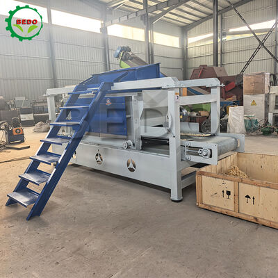 7.5kw Mesin Pembuangan Kayu 125mm Roller 400kg/jam Kapasitas Peralatan Pengolahan Kayu Efisien